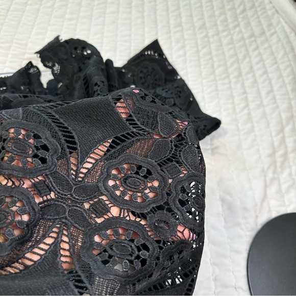 UMGEE Crochet Top Boho Hippie Black Size S-M Blouse Sheer Floral - Picture 8 of 8